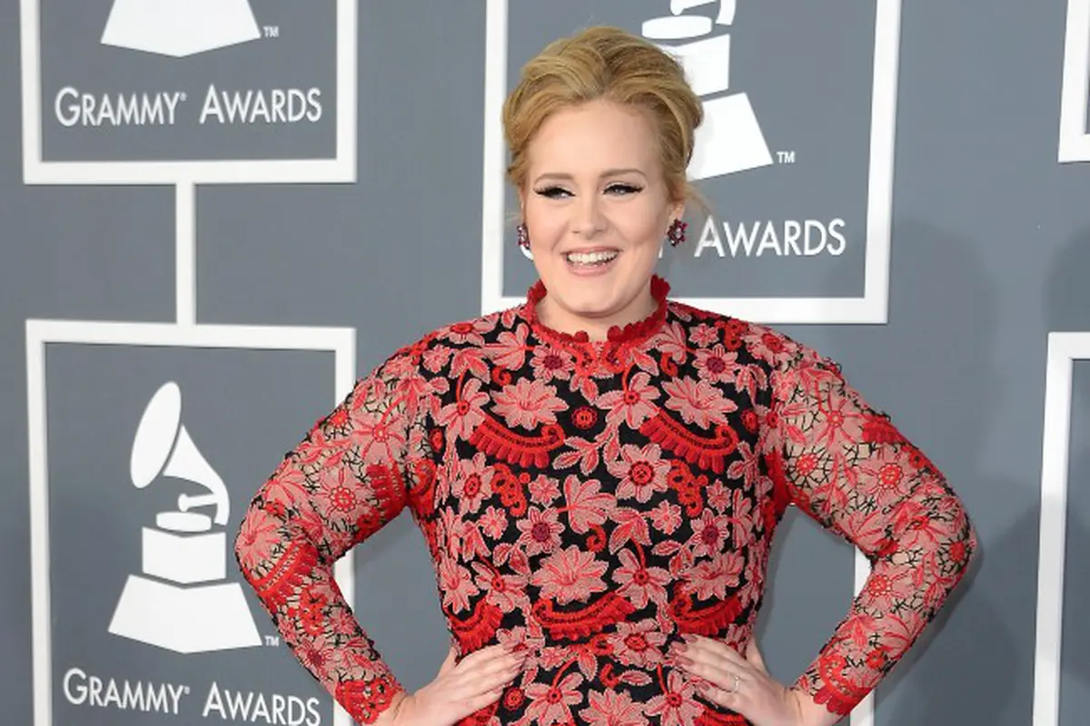 [Bintang] Adele
