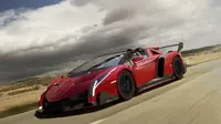 Lamborghini Veneno Roadster. (Forbes)