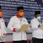 Dua pasangan Calon Gubernur dan Wakil Gubernur Sulteng, Hidayat Lamakarate - Bartholomeus Tandigala dan Rusdy Mastura  - Ma'mun Amir saat di kantor KPU Sulteng usai mengikuti pleno penetapan nomor urut, Kamis (24/9/2020). (Foto: Liputan6.com/ Heri Susanto).