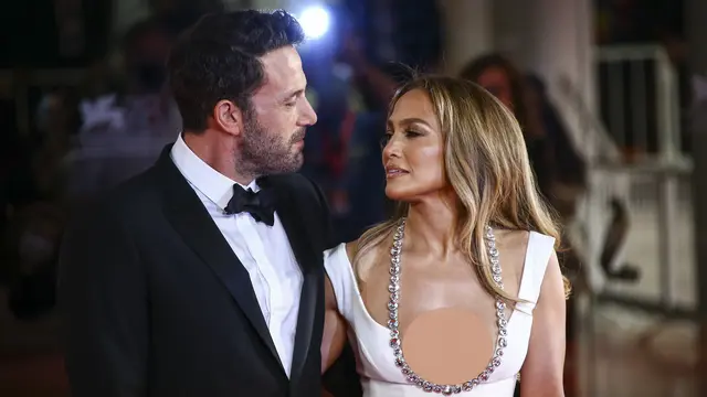 Ben Affleck - Jennifer Lopez. (Joel C Ryan/Invision/AP)