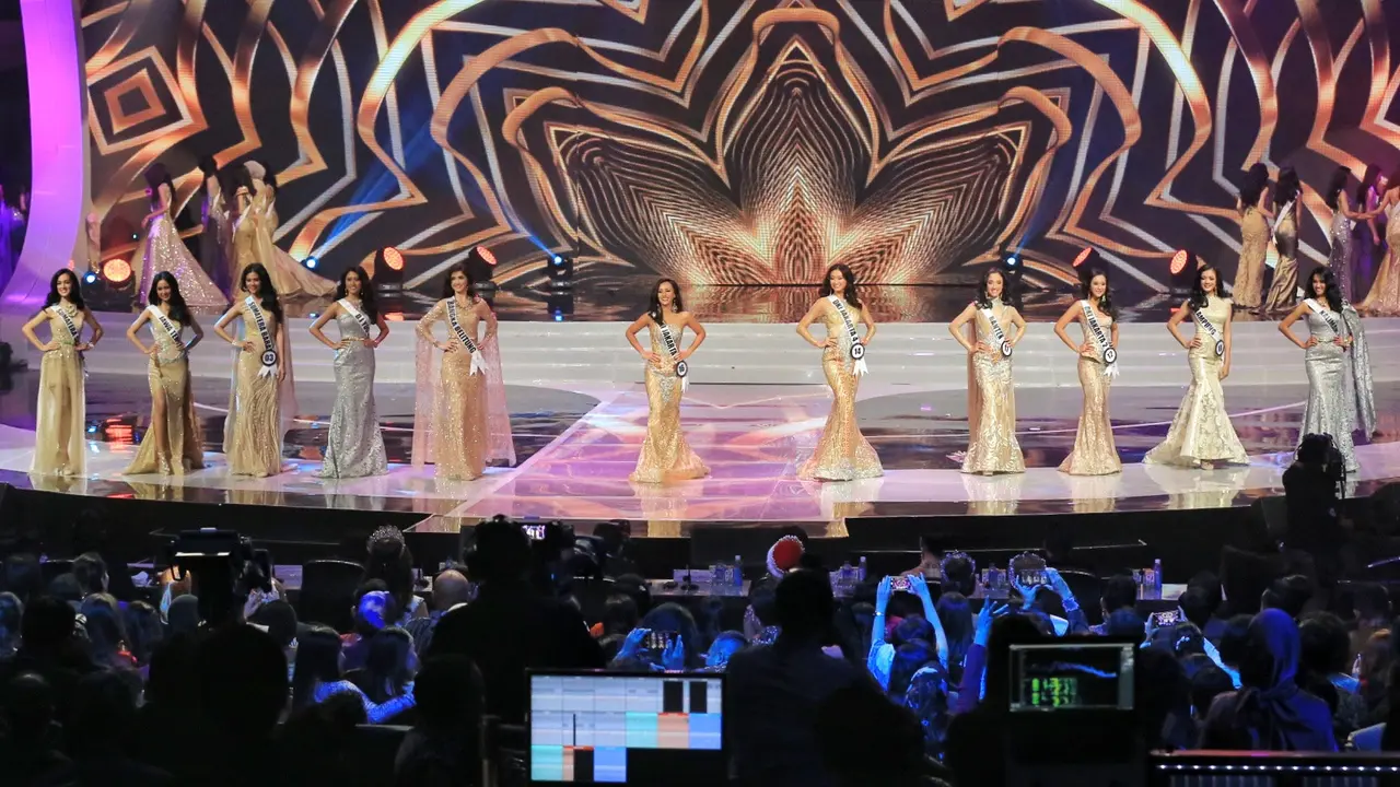 [Bintang] 11 Besar Finalis Puteri Indonesia 2018