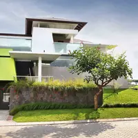 Rumah modern kontemporer karya Wastu Cipta Parama. (dok. Arsitag.com)