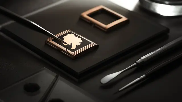 Reverso Tribute Enamel “Tiger”  (Sumber: Press Release Jager-Lecoultre)