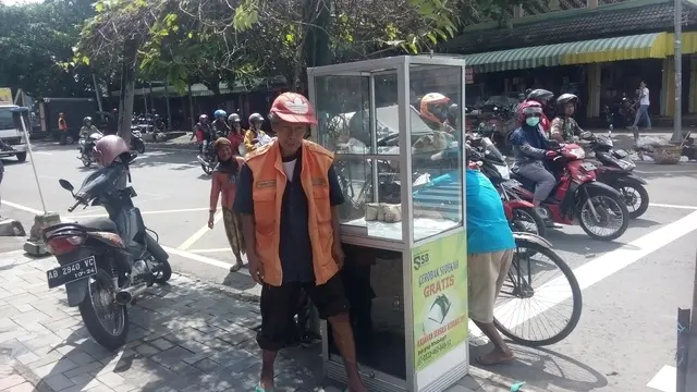 Gerobak Sedekah di Pasar Wates