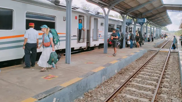 Ilustrasi kereta api