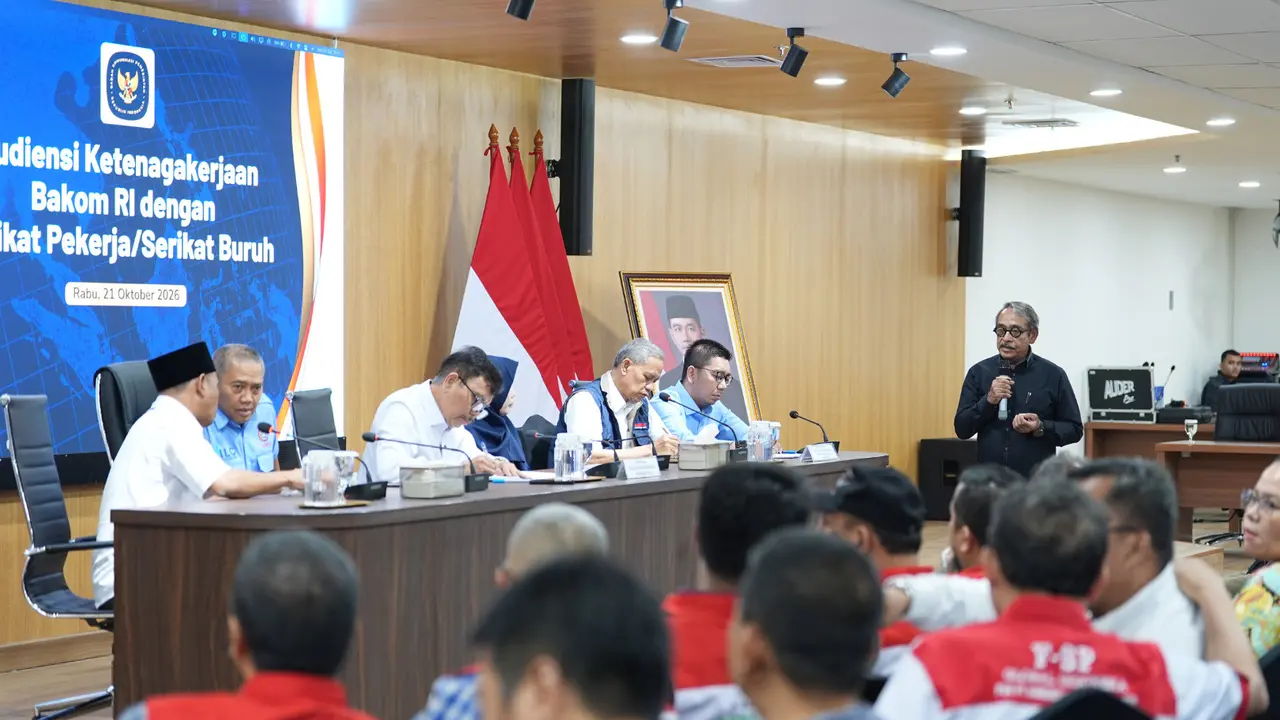 Audiensi Kabakom dengan Serikat Buruh