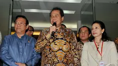 Tim transisi Jokowi-JK temui Menteri Koordinator Perekonomian Chairul Tanjung, Jakarta (10/9/2014) (Liputan6.com/Johan Tallo)