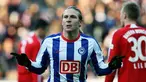 Hertha BSC Berlin's striker Andrej Voronin celebrates scoring during German first division Bundesliga match Hertha BSC Berlin vs FC Bayern Munich in Berlin on February 14, 2009. AFP PHOTO/RONNY HARTMANN