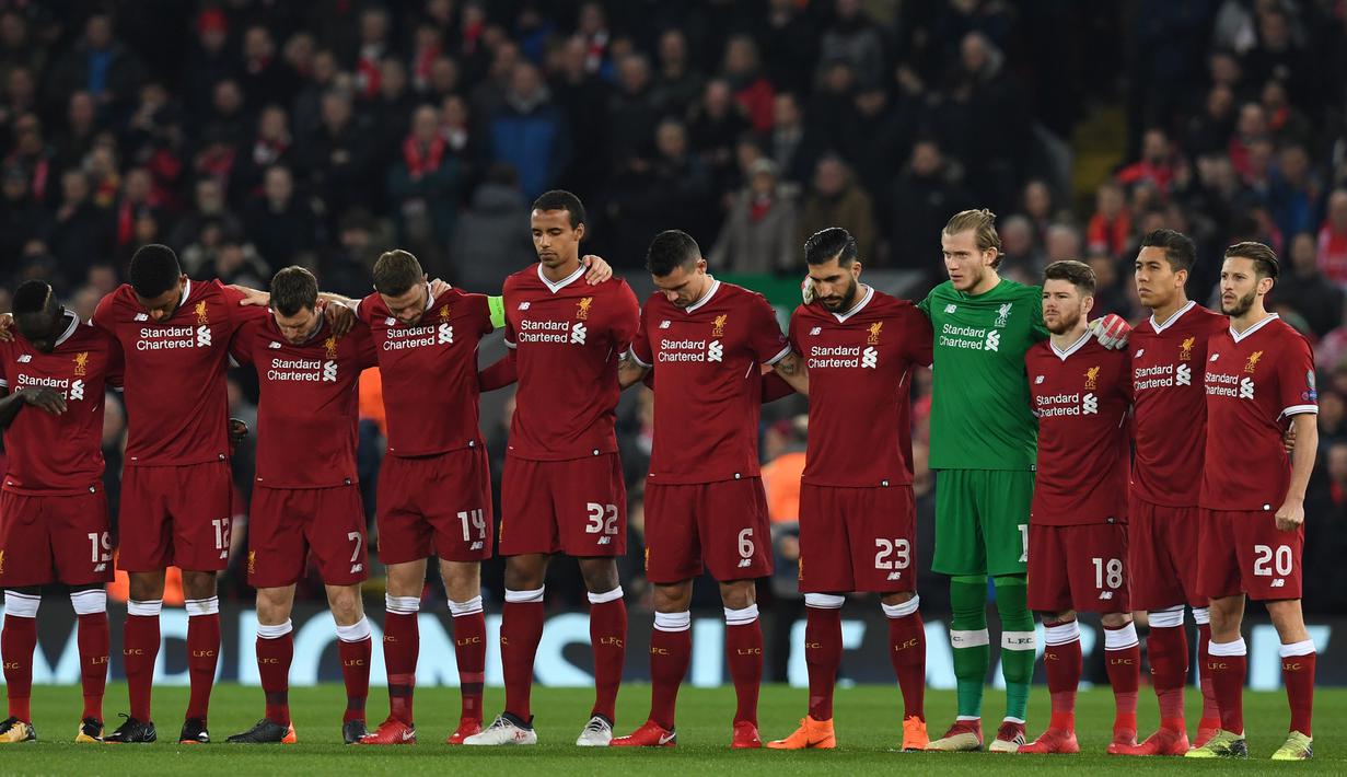 6. Liverpool - Lolos ke babak perempat final setelah menang agregat 5-0 atas Porto. (AFP/Paul Ellis)