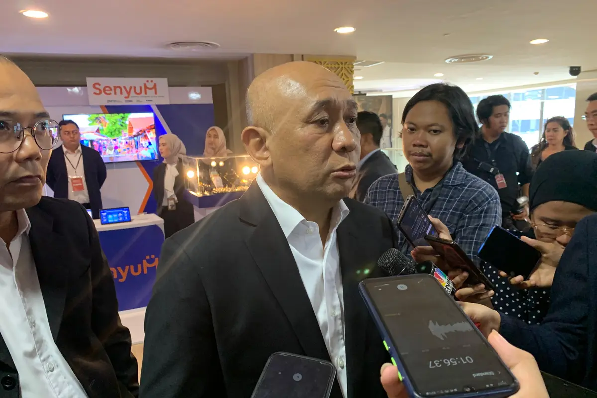 Menteri Koperasi dan UKM Teten Masduki mengancam untuk mencabut izin usaha TikTok Shop