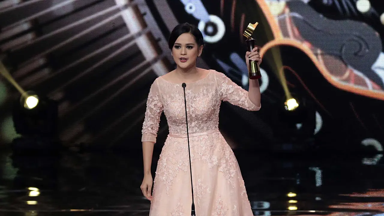 [Bintang] Potret Pemenang FFB 2017 -Cut Meyriska