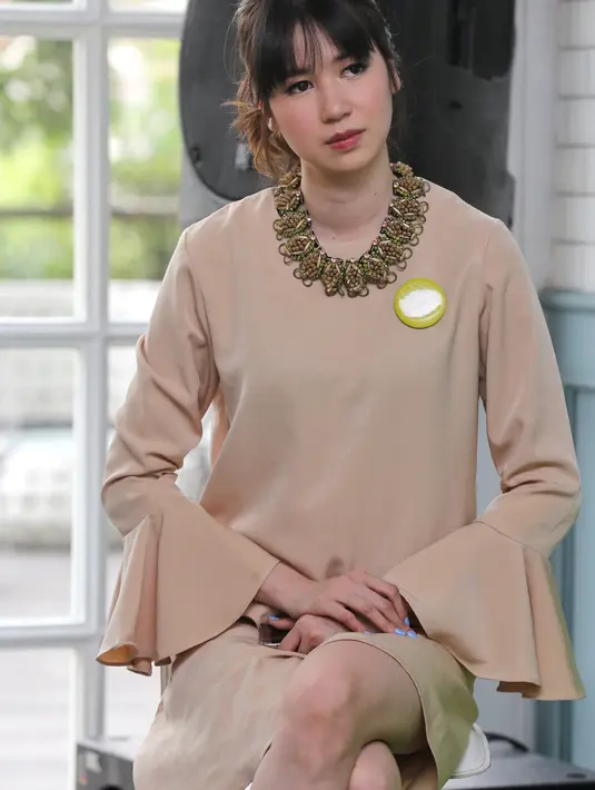 Sebagai seorang ibu yang terus memperhatikan buah hatinya, dan juga merawat setiap hari, perempuan kelahiran Berlin, Jerman 29 tahun silam itu juga bisa merasakan yang terjadi dengan buah hatinya. (Adrian Putra/Bintang.com)