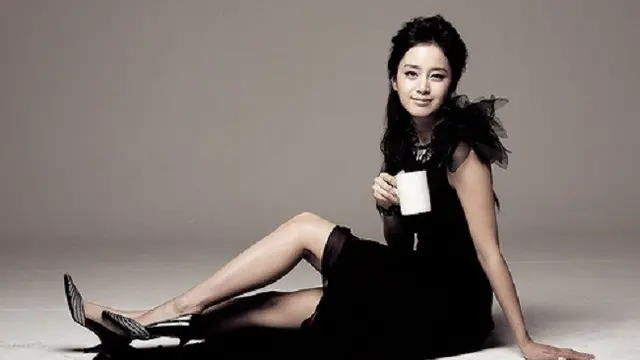 [Bintang] 8 Selebriti Korea yang Menyandang Julukan Nasional