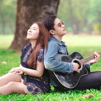 Perbedaan usia dengan pasangan./Copyright shutterstock.com