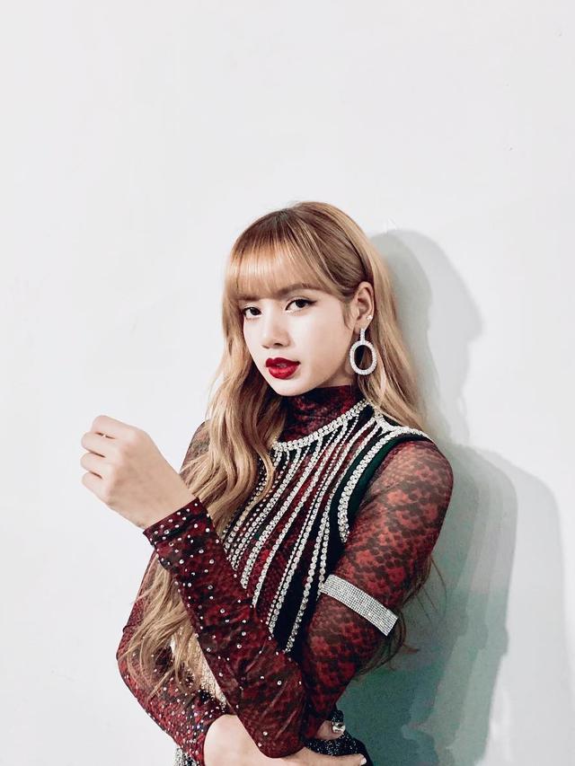 Lisa Blackpink (Instagram/ lalalalisa_m)