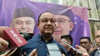 Bakal calon presiden (capres) dari Koalisi Perubahan untuk Persatuan (KPP) Anies Baswedan  Saat ditemui wartawan usai menghadiri acara "Millenial Menyampaikan, Anies Baswedan Mengerjakan" di Restaurant Al Jazeerah Polonia, Cipinang, Jakarta Timur, Sabtu (19/8/2023).