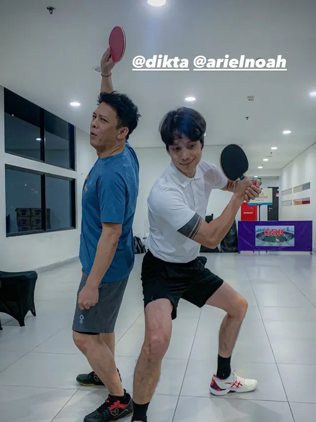 Ariel dan Dikta Pingpong