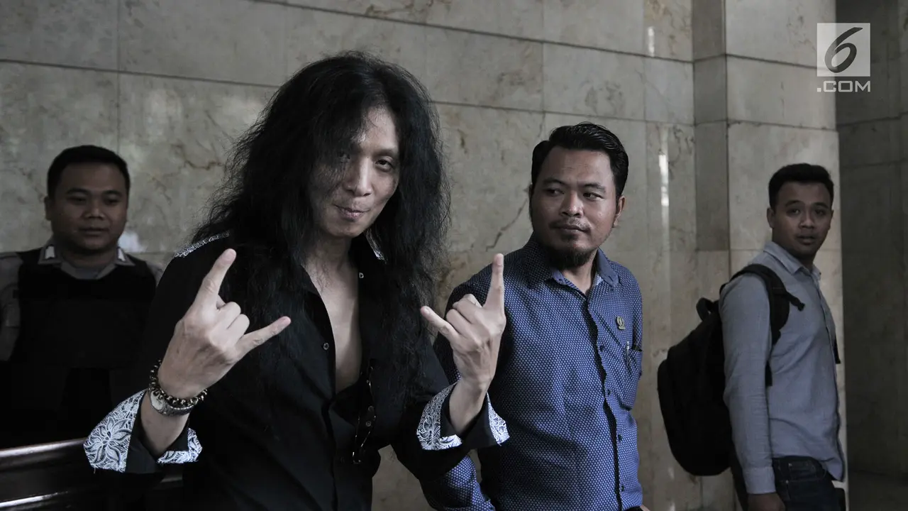 Dituding Buat Lagu 2019 Ganti Presiden, John Paul Ivan Lapor Polisi