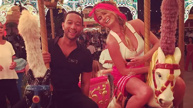 Chrissy Teigen dan John Legend 