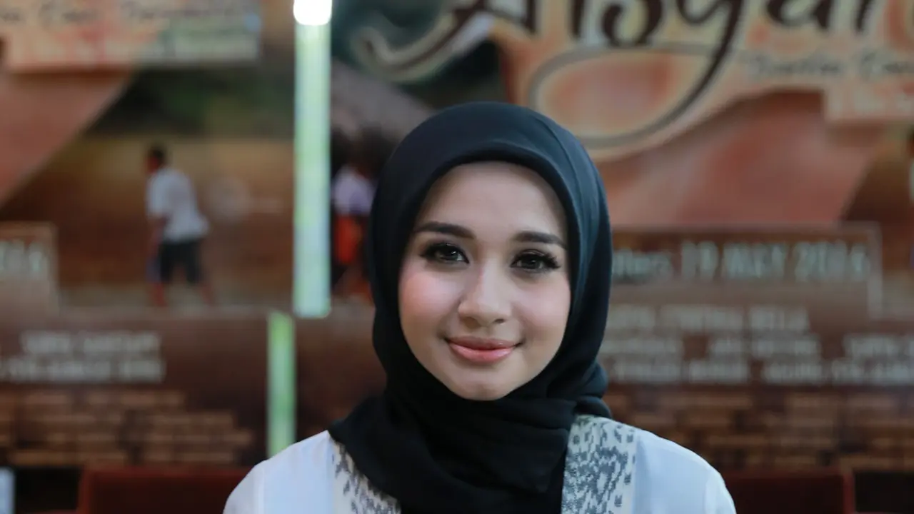 [Bintang] Laudya Cynthia Bella