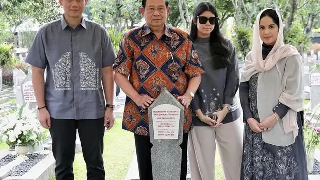 Gaya Menantu SBY dan Jokowi saat Lebaran 2025. [@annisayudhoyono]
