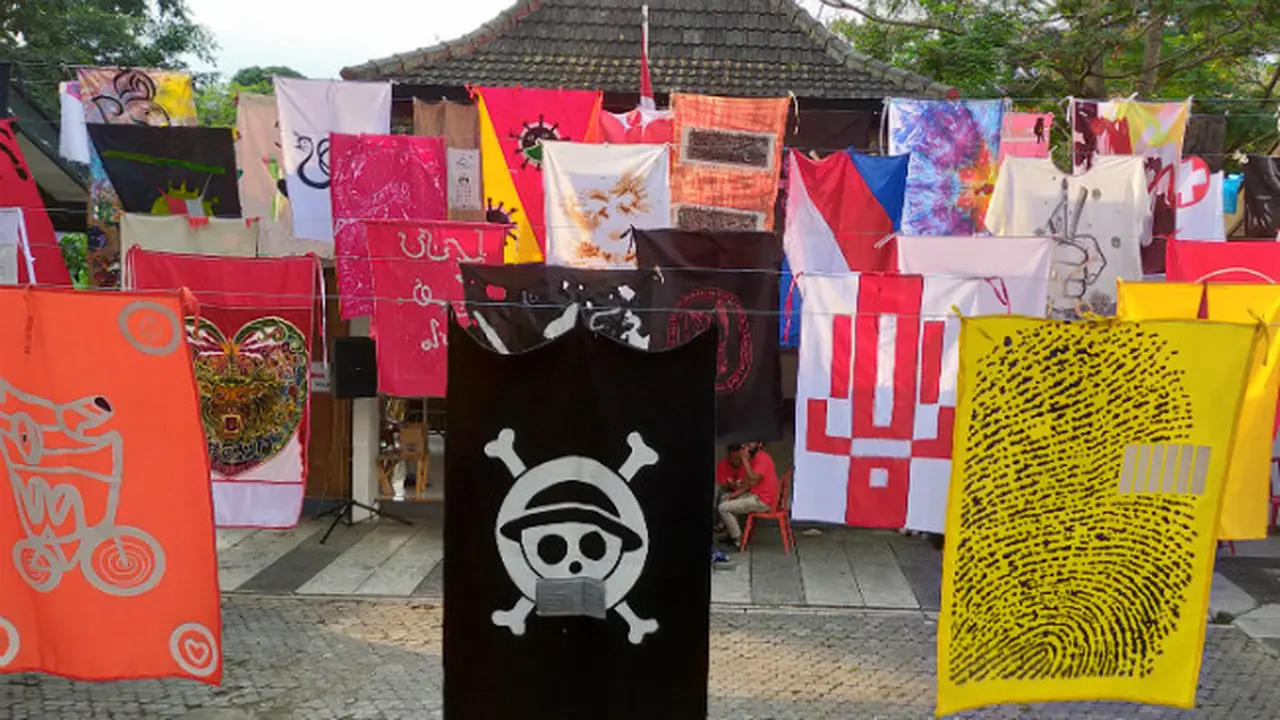 Makna Kemerdekaan Bagi Seniman di Malang Dalam Rupa 75 Bendera