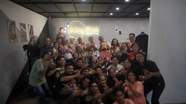 Cue Cafe dan Gallery Kaleb dikelola komunitas Tuli Peduli Bitung (Kaleb)