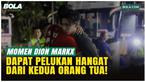 Sebuah momen haru terjadi seusai laga Timnas Indonesia U-22 kontra Filipina U-22 di Grup C SEA Games 2025. Dion Markx, salah satu pemain Garuda Muda, mendapat pelukan hangat dari kedua orang tuanya saat keluar dari 700th Anniversary Stadium, Chiang M...