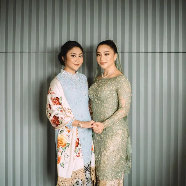 6 Momen Keakraban Winona Willy dan Nikita Willy, Adik Kakak yang Kompak