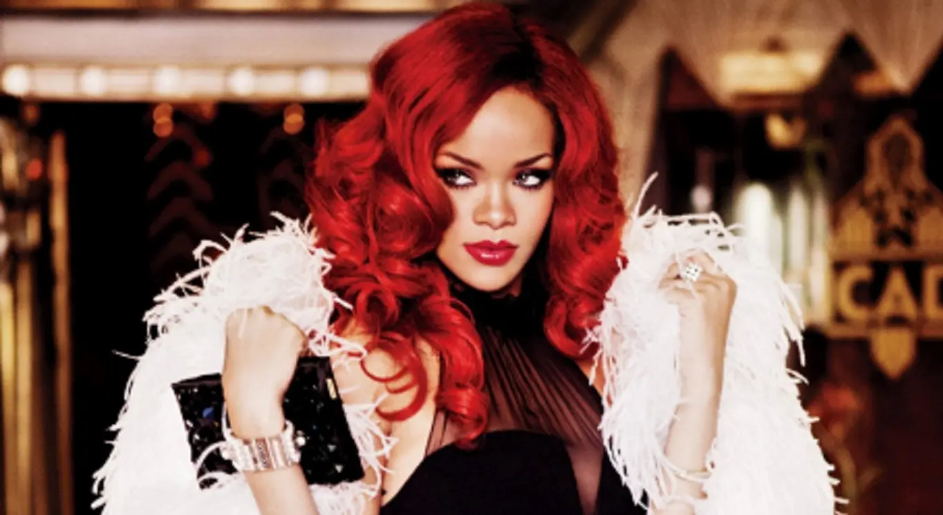 Rihanna (E!)