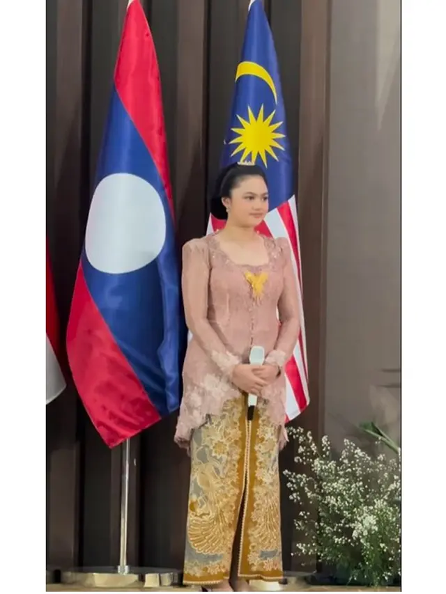 6 Potret Amora Lemos Tampil Berkebaya di Acara HUT ke-57 ASEAN, Bikin Pangling