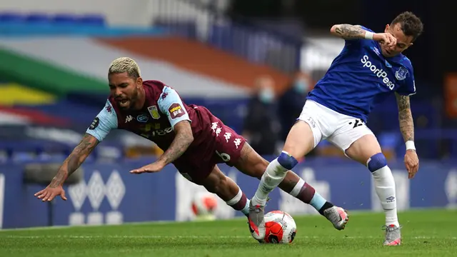 Everton Diimbangi Aston Villa