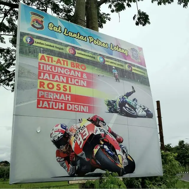 6 Imbauan 'Valentino Rossi' untuk Keselamatan Lalu Lintas Ini Kocak