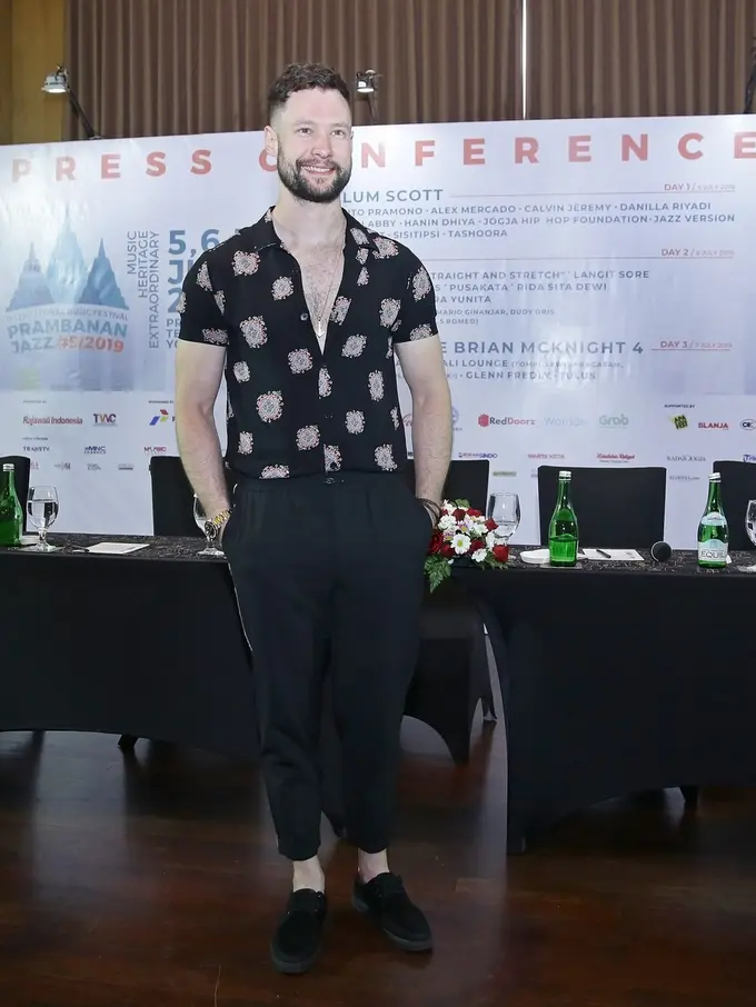 [Fimela] Calum Scott