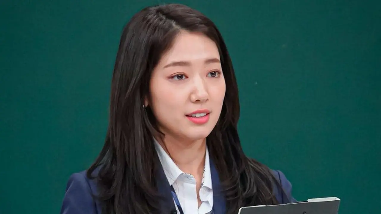 Park Shin Hye (JTBC via Soompi)