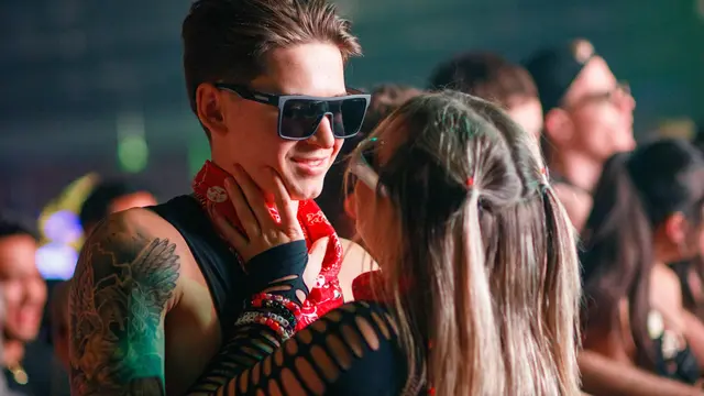 Tips Menonton Konser Bersama Pasangan