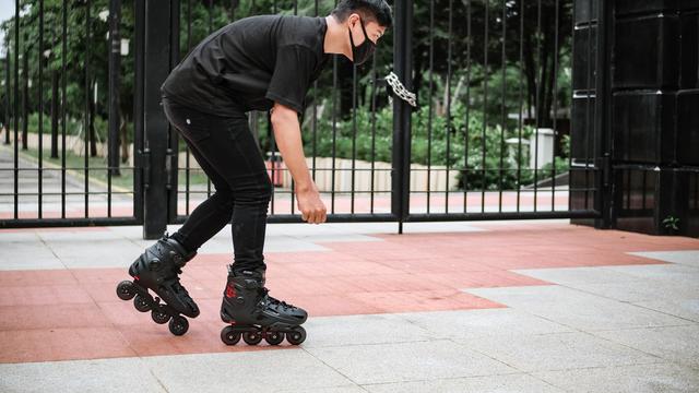 Ilustrasi olahraga sepatu roda