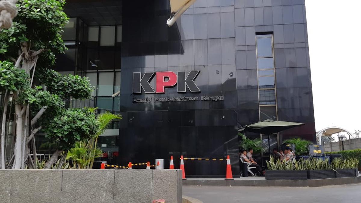 KPK Periksa Sekjen DPR Indra Iskandar Terkait Dugaan Korupsi Rumah Dinas Berita Viral Hari Ini Senin 20 Mei 2024
