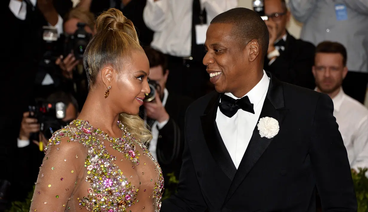 Kabar perselingkuhan Jay Z tentunya mengejutkan banyak pihak mengingat dirinya dan Beyonce kerap tampil mesra. (Bintang/EPA)