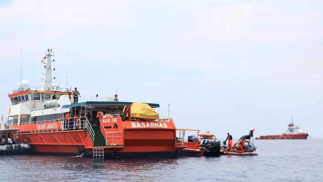 Tim SAR gabungan akan memperluas titik pencarian korban pesawat Lion Air JT 610 yang jatuh di Perairan Tanjungpakis, Karawang.
