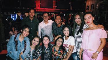 Kabar Ayu Ting Ting Mabuk Ini Jawaban Dewi Perssik Cita Citata News Entertainment Fimela Com