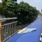 Baru Setahun Dibangun, Trotoar di Jalan Raya Sawangan Depok Ambles