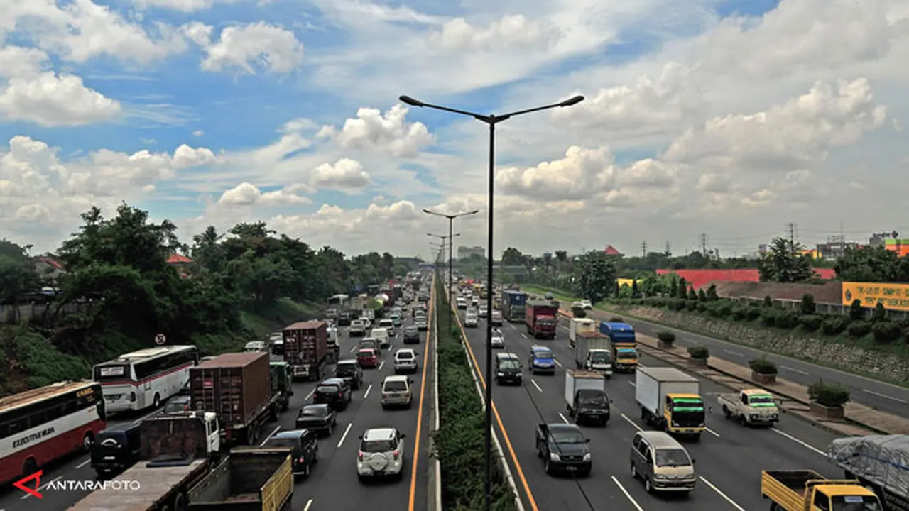 hujan-contra-flow130109a.jpg