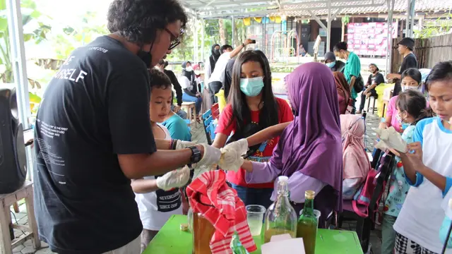 Komunitas Kejar Mimpi Yogyakarta menggelar social project terkait lingkungan di Bantul.