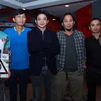Ungu raih penghargaan Multi Platinum Award. (Foto: Deki Prayoga/Bintang.com)
