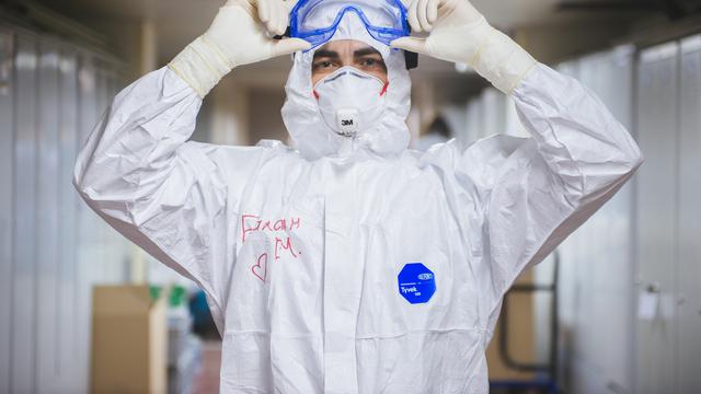 Ilustrasi relawan, COVID-19