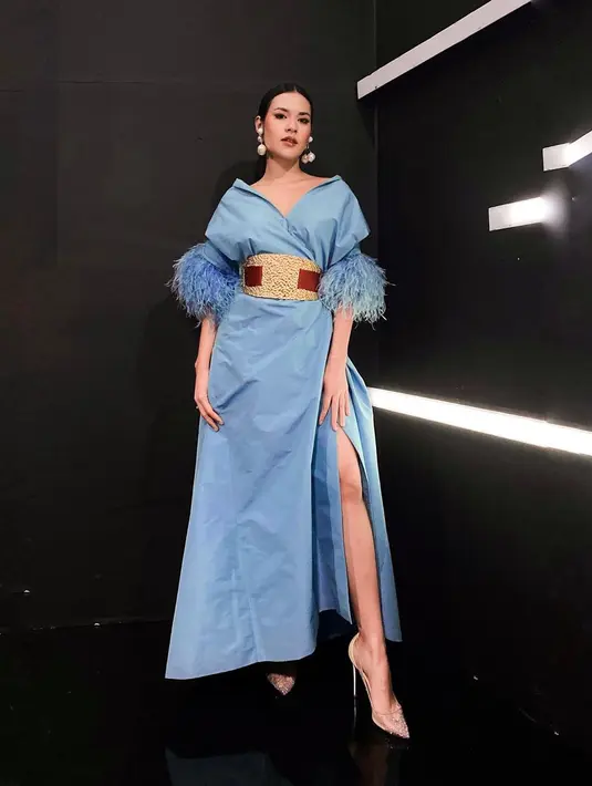 Malam hari adalah giliran waktu untuk Raisa sendiri. Setelah sang anak tidur dan berbagai pekerjaan telah diselesaikan, Raisa pun bisa menikmati Me Time nya. Sederhana saja, Raisa cukup menikmati tayangan drama korea. (Instagram/raisa6690)