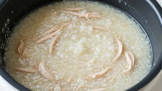Cara Membuat Bubur Ayam dari Magic Com