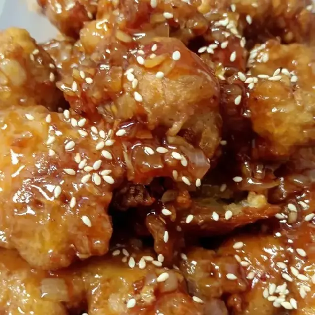 Resep ayam goreng madu bawang putih. (dok. Cookpad @pawondede119)