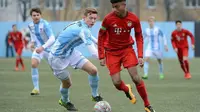 Pemain Bayern Muenchen berusia 18 tahun, Timothy Tillman. (SB Nation)